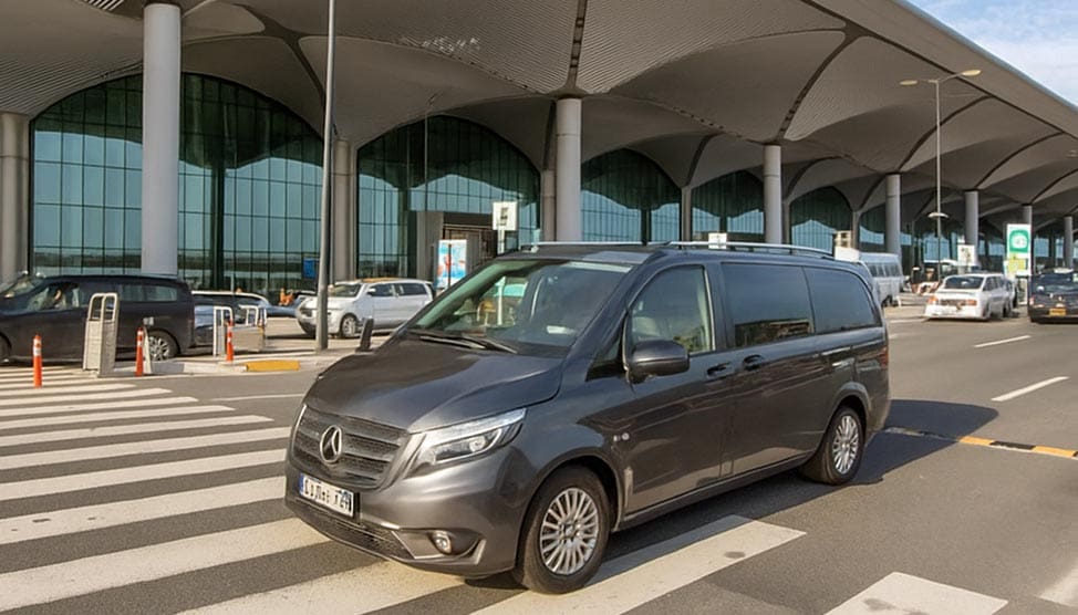 Transport vom Flughafen Istanbul